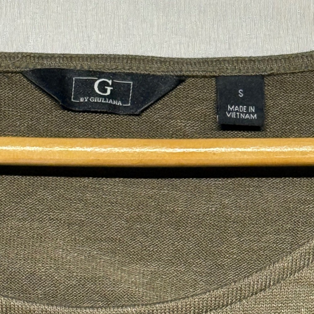 G By Giuliana‎ Olive Green Long Sleeve Tunic Top Women's Size S Pleated Hem - Picture 8 of 11